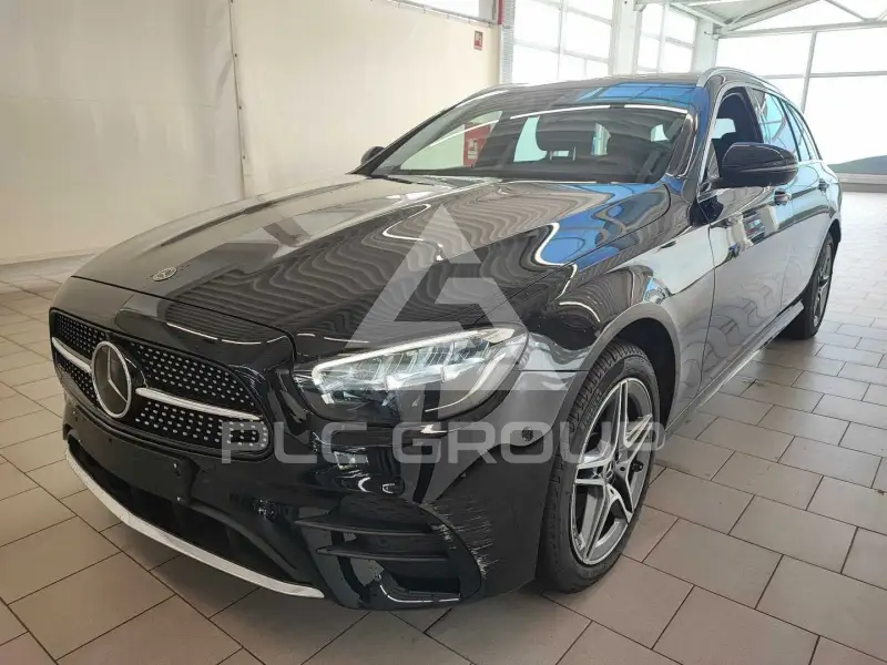 2022 Mercedes Benz E 300