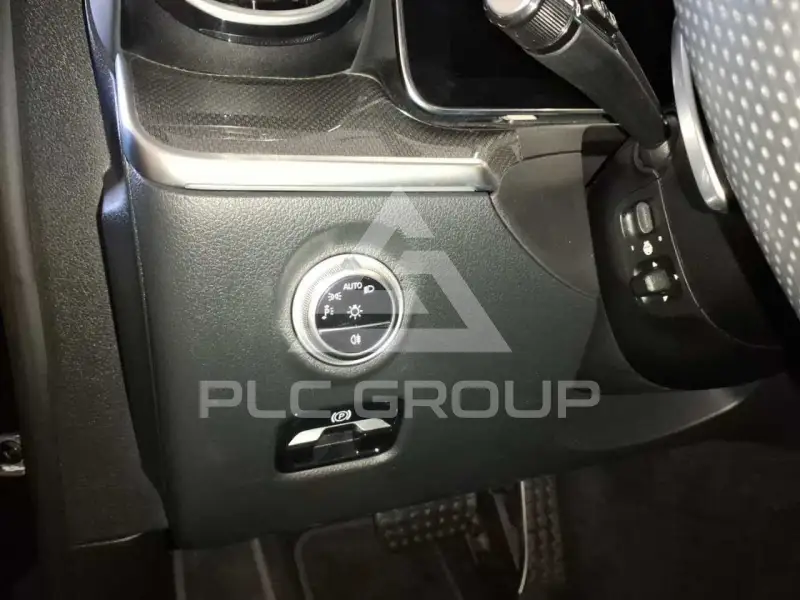 2022 Mercedes Benz C 300