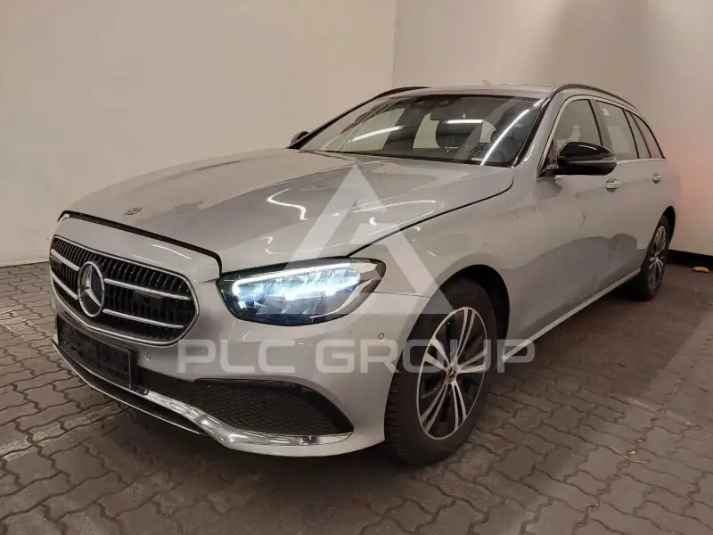 2022 Mercedes Benz E 220