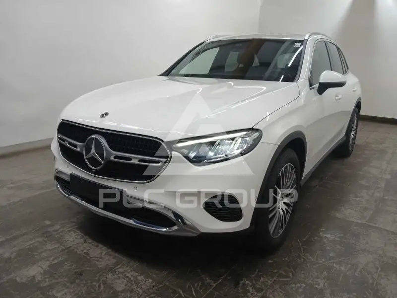 2022 Mercedes Benz GLC 220