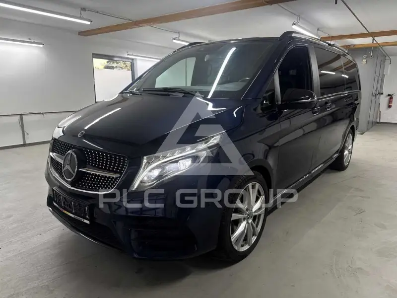 2022 Mercedes Benz V 300
