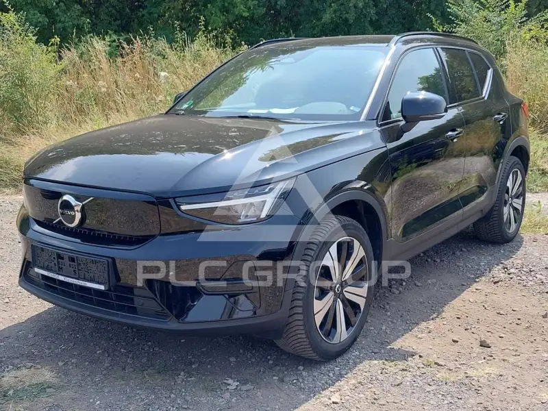 2022 Volvo XC40