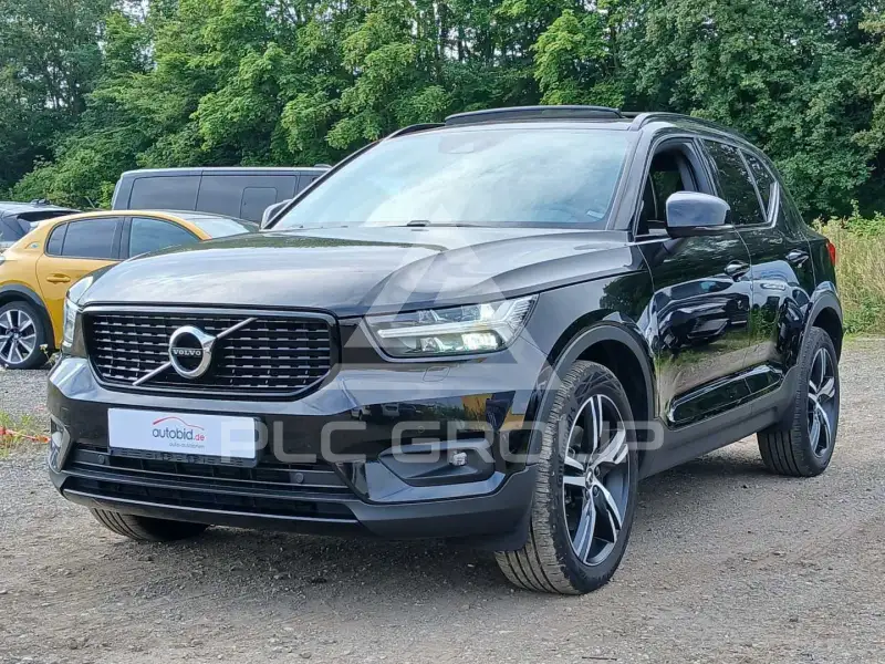 2022 Volvo XC40