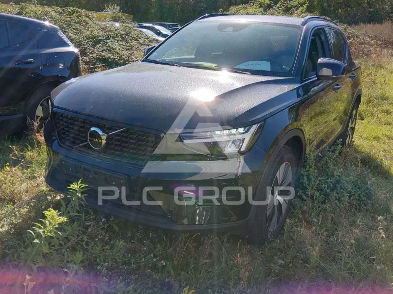 2022 Volvo XC40