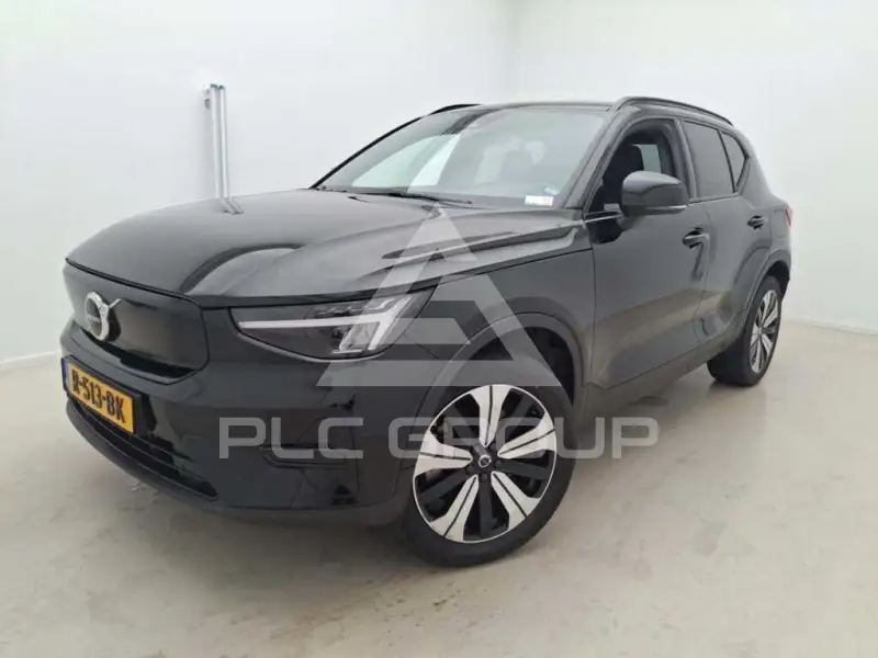 2022 Volvo XC40
