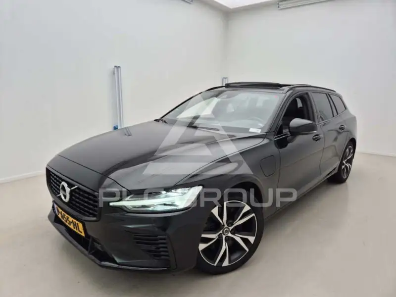 2022 Volvo V60
