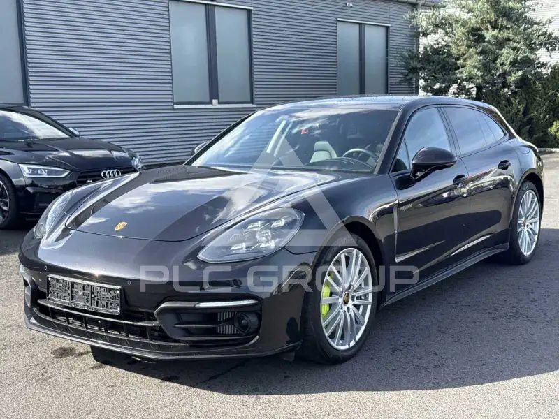 2022 Porsche Panamera
