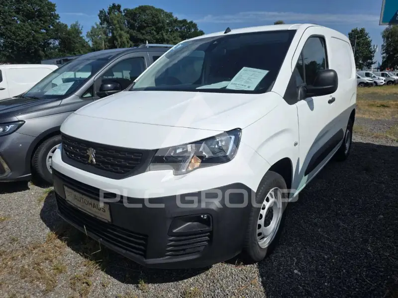 2022 Peugeot Partner