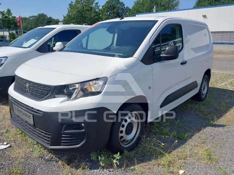 2022 Peugeot Partner