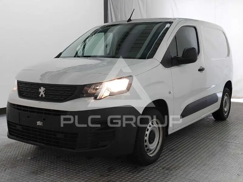 2022 Peugeot Partner
