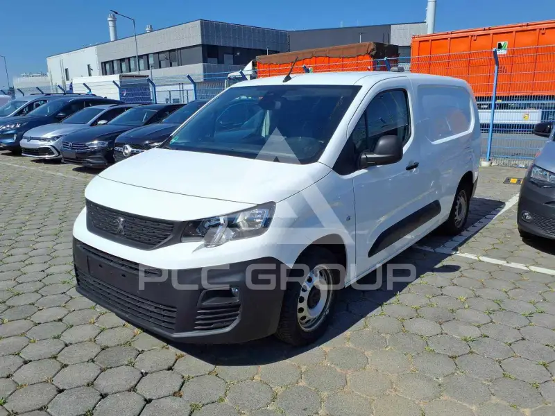 2022 Peugeot Partner