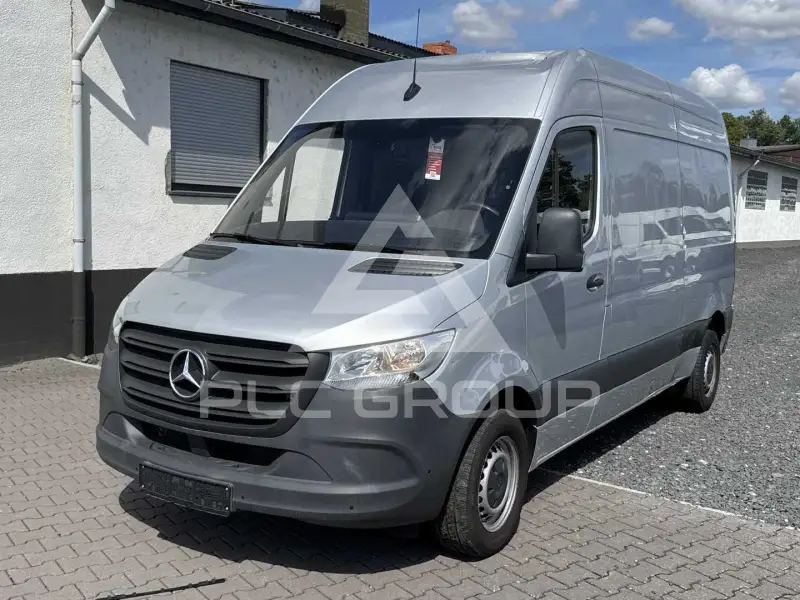 2022 Mercedes Benz Sprinter