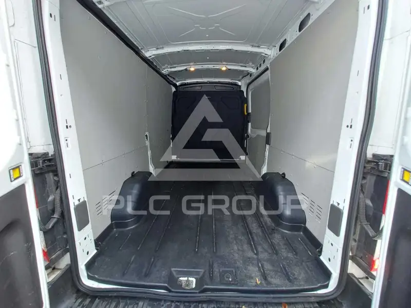2022 Ford TRANSIT