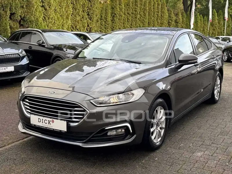 2022 Ford Mondeo