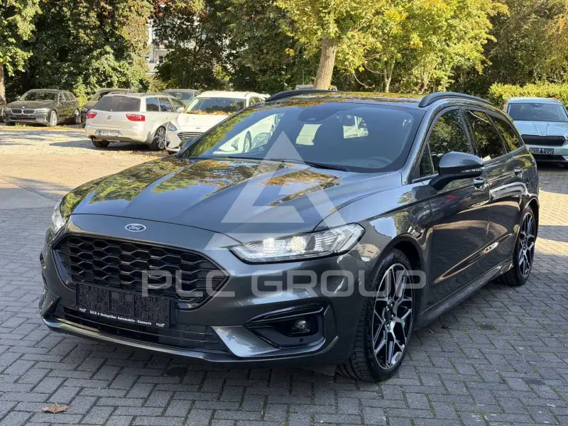 2022 Ford Mondeo