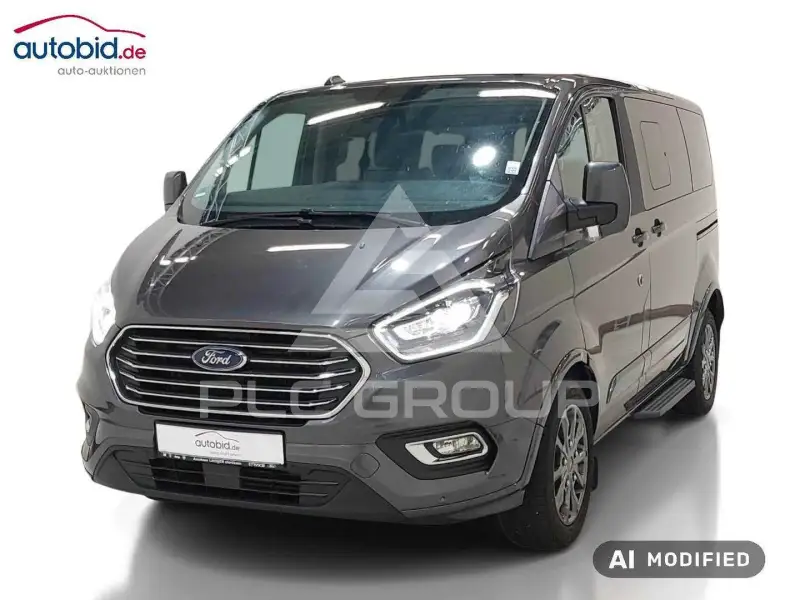 2022 Ford Tourneo