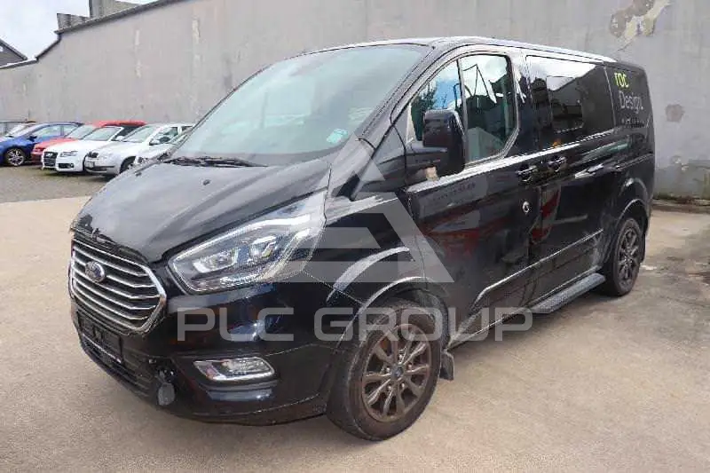2022 Ford Tourneo