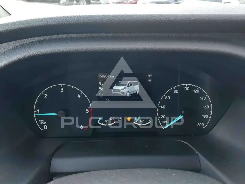 2022 Ford Tourneo