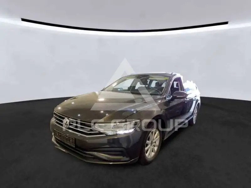 2022 Volkswagen Passat