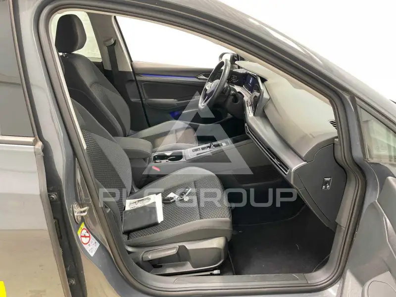 2022 Volkswagen GOLF
