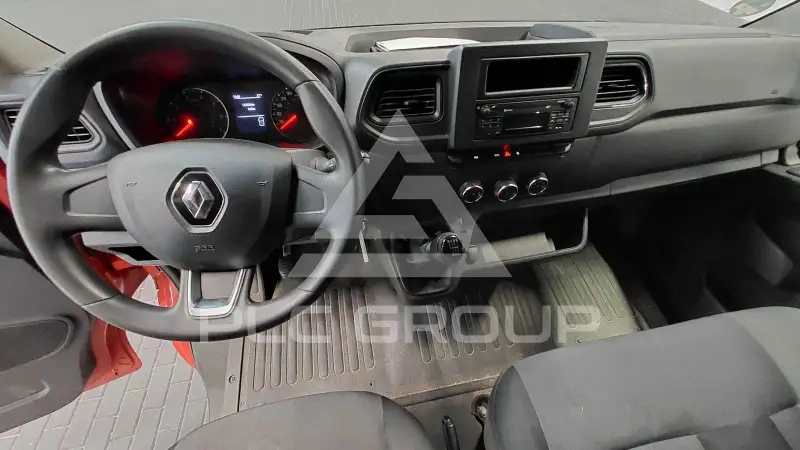 2022 Renault Master