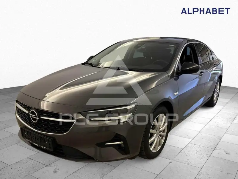 2022 Opel Insignia