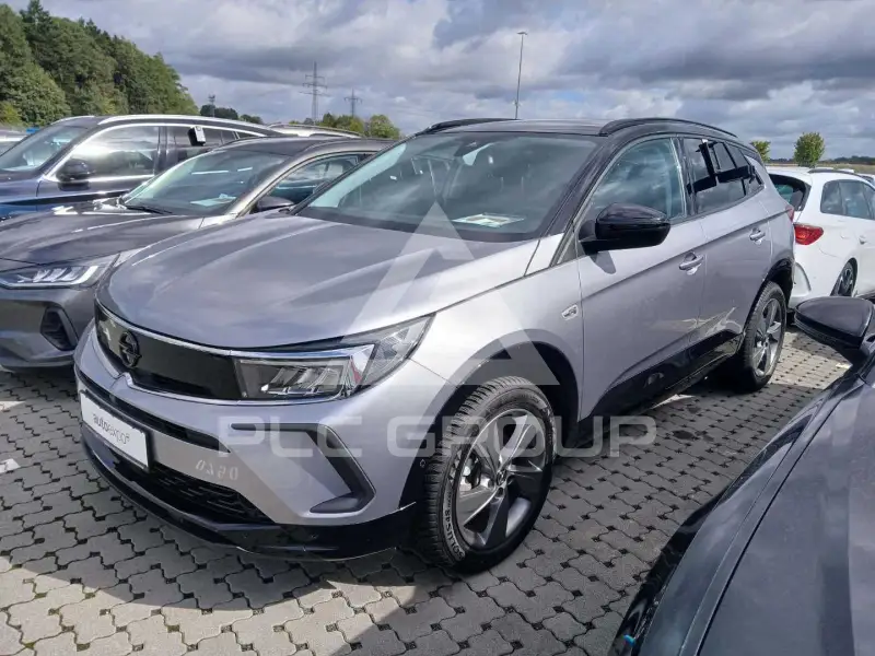 2022 Opel GrandlandX