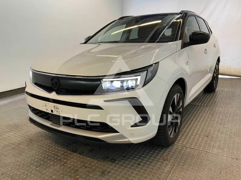 2022 Opel GrandlandX