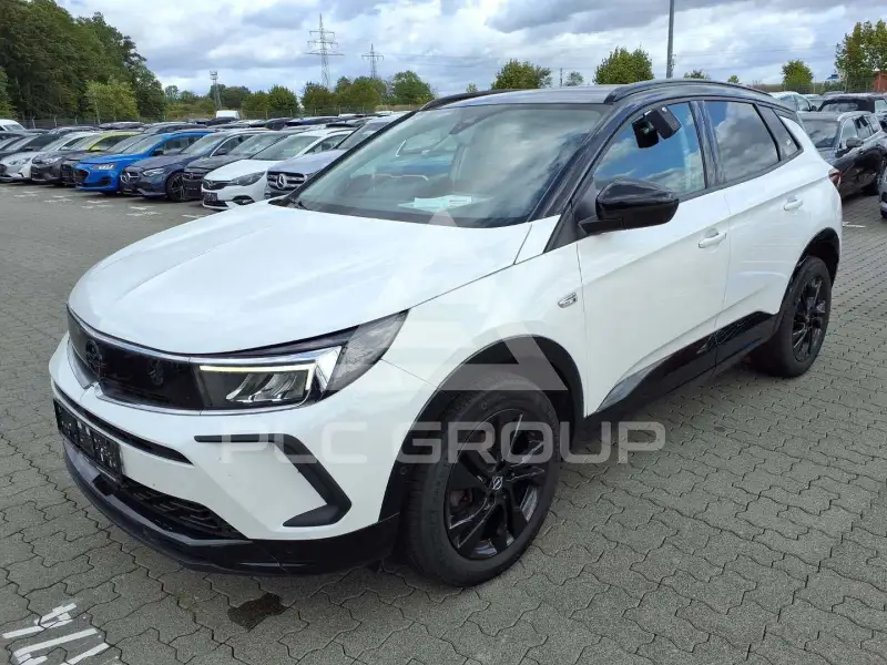 2022 Opel GrandlandX