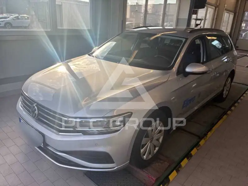 2023 Volkswagen PASSAT