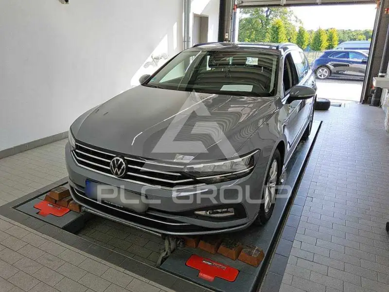 2023 Volkswagen PASSAT
