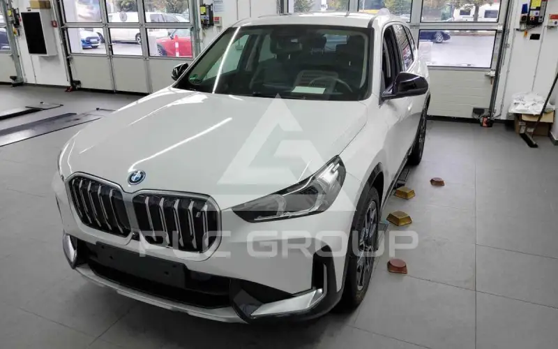 2023 BMW iX