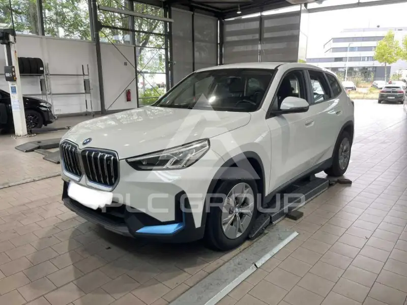 2023 BMW iX