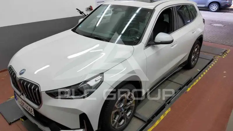 2023 BMW iX