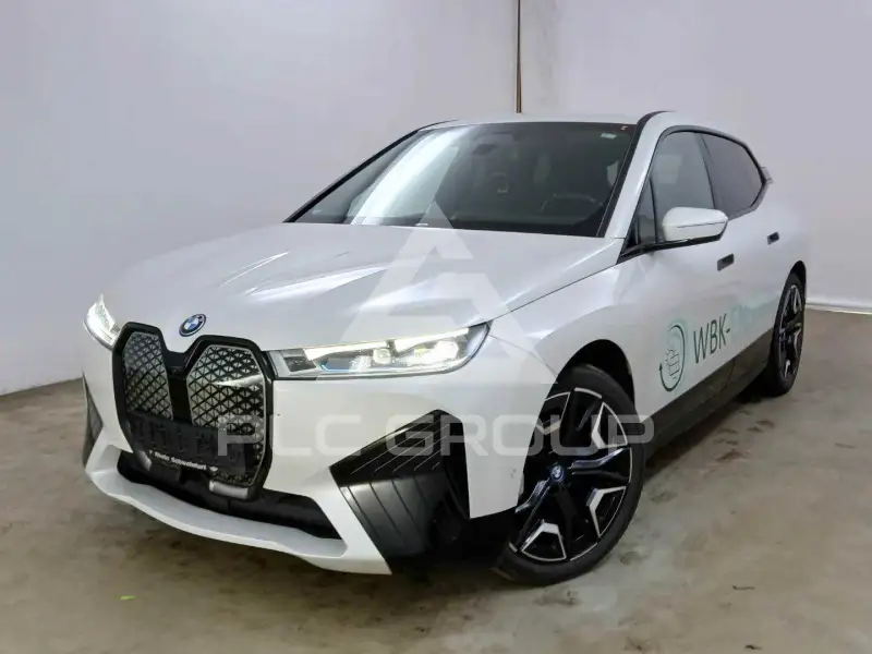 2023 BMW iX