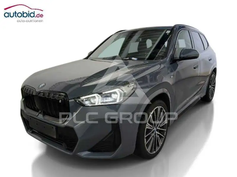 2023 BMW iX
