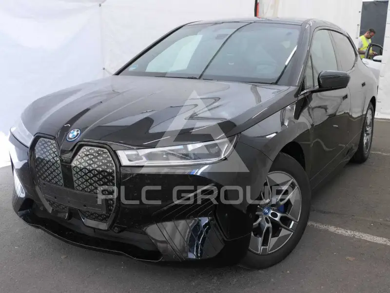 2023 BMW iX