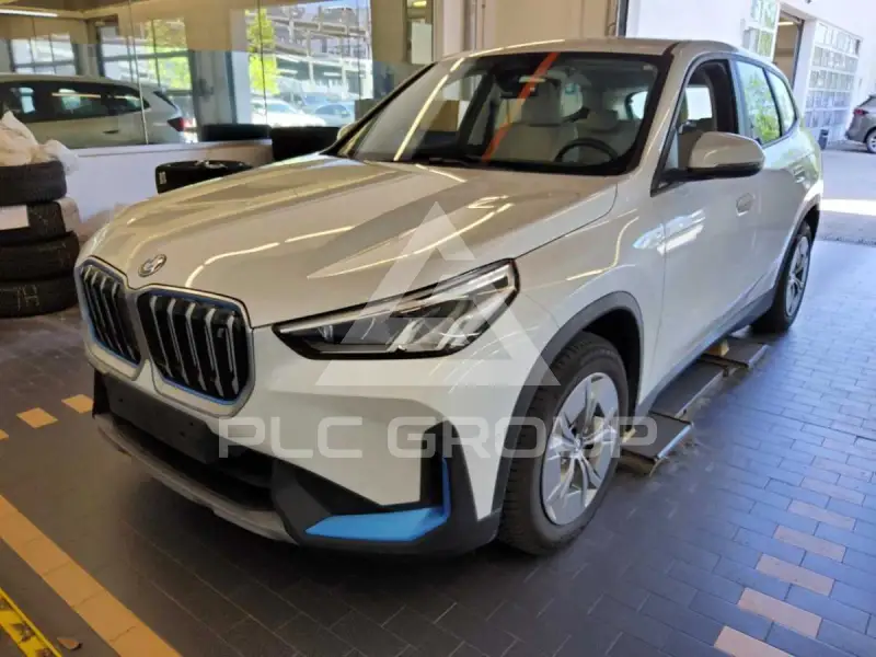 2023 BMW iX