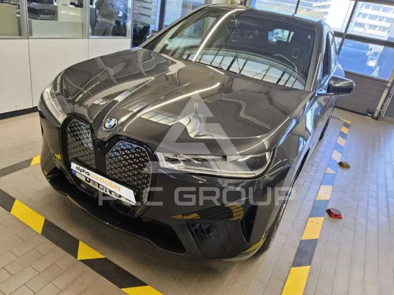 2023 BMW iX
