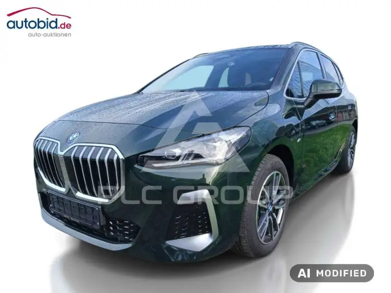 2023 BMW 230