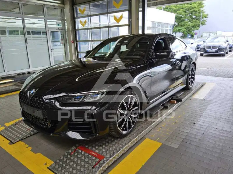 2023 BMW 430