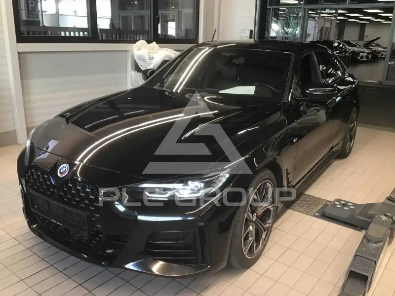 2023 BMW 430
