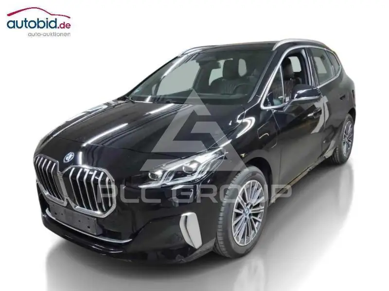 2023 BMW 225