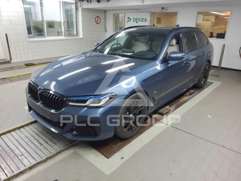 2023 BMW 530