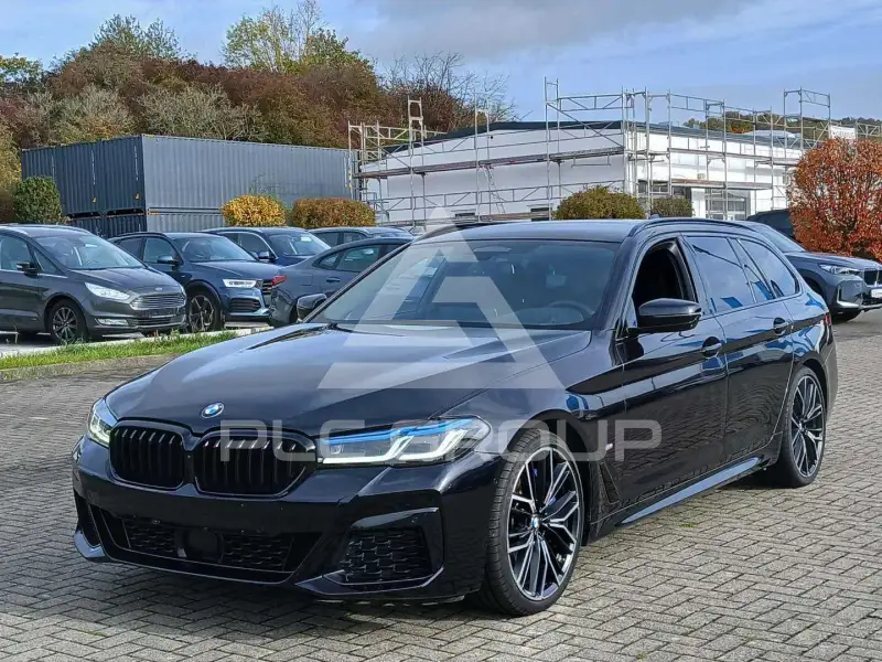 2023 BMW 530