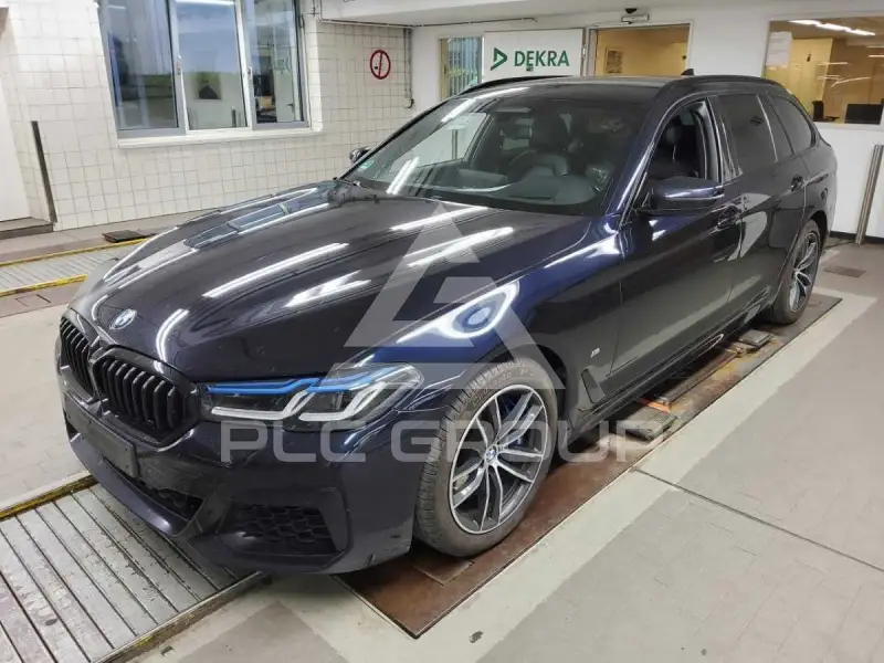 2023 BMW 530
