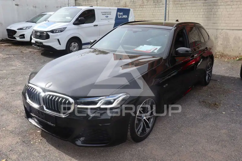 2023 BMW 530