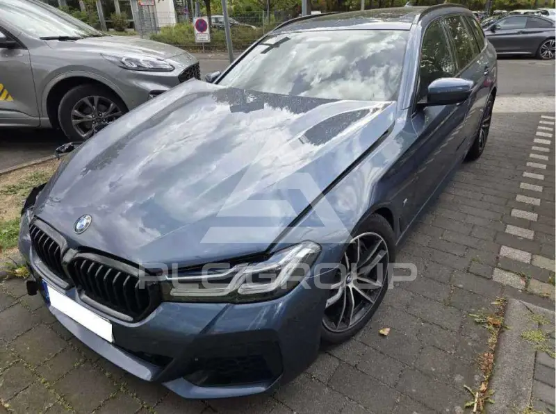 2023 BMW 530