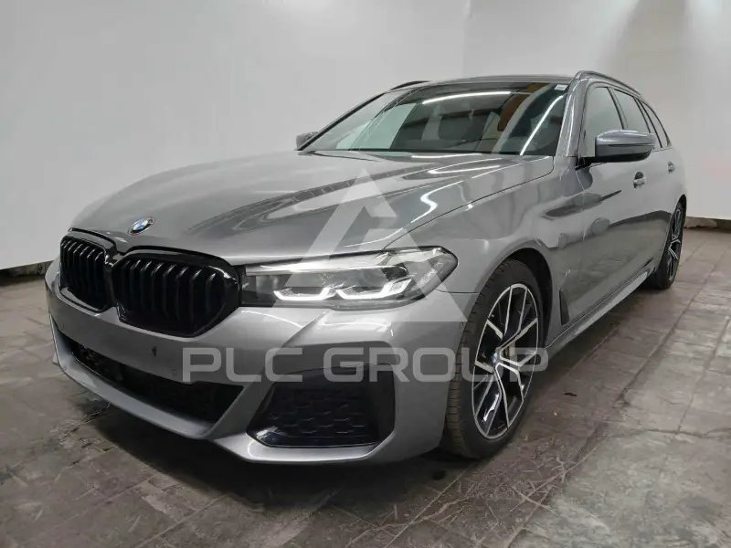 2023 BMW 530