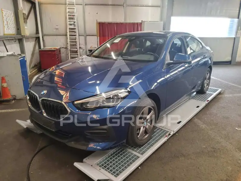 2023 BMW 218